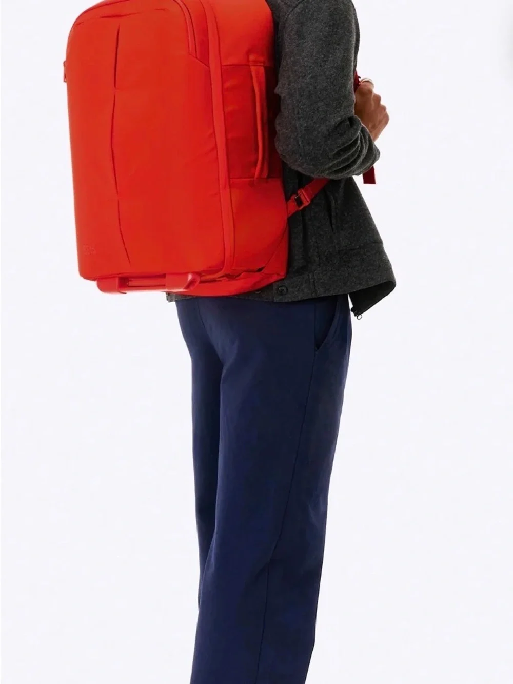 BÉIS summer travel bundle. Pro Hybrid Rolling Backpack & Travel Crossbody -Flame - Picture 3 of 10